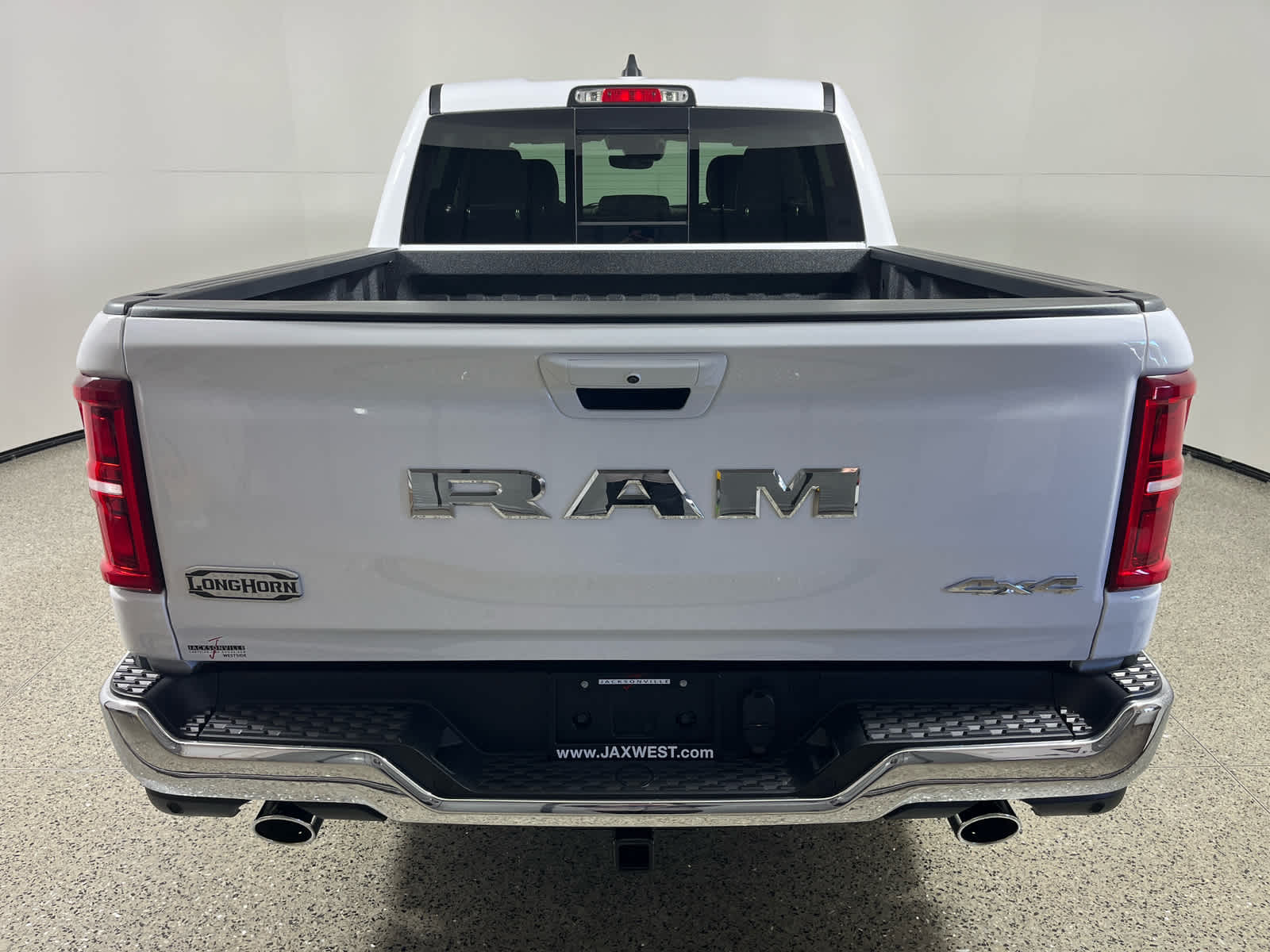 2026 RAM Ram 1500 RAM 1500 LIMITED LONGHORN CREW CAB 4X4 5'7' BOX