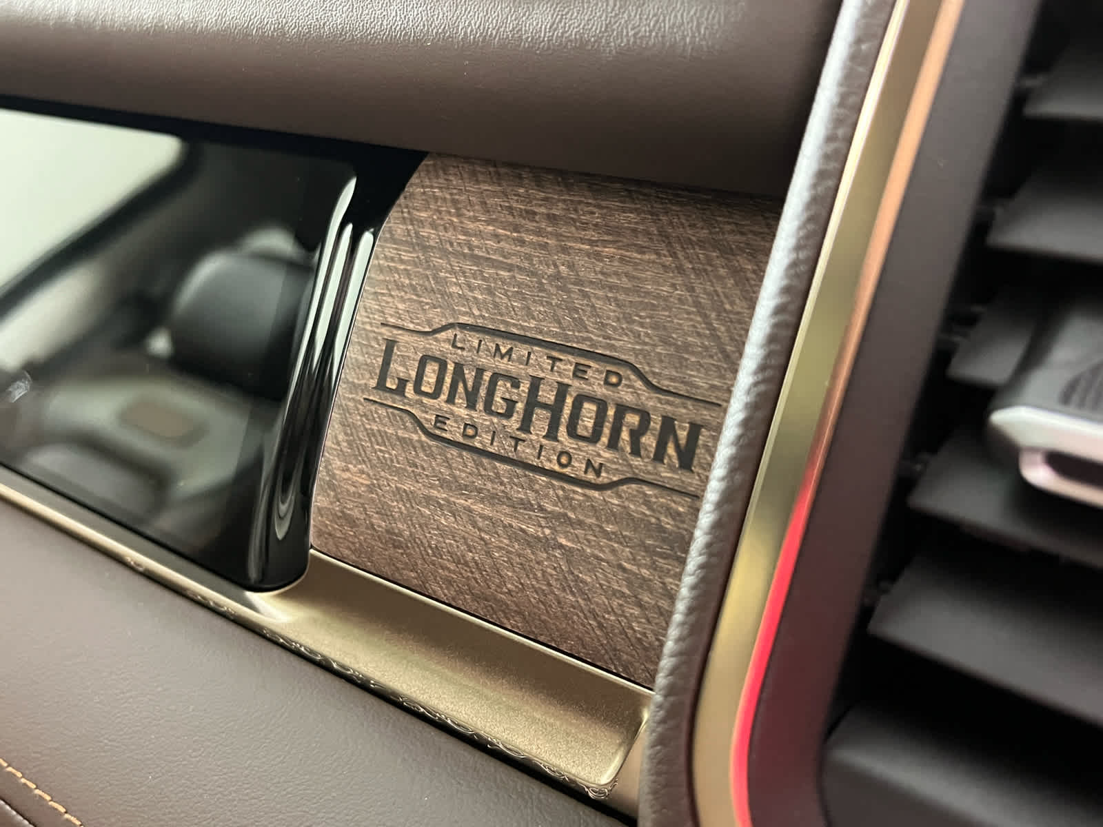 2027 RAM 1500 Longhorn