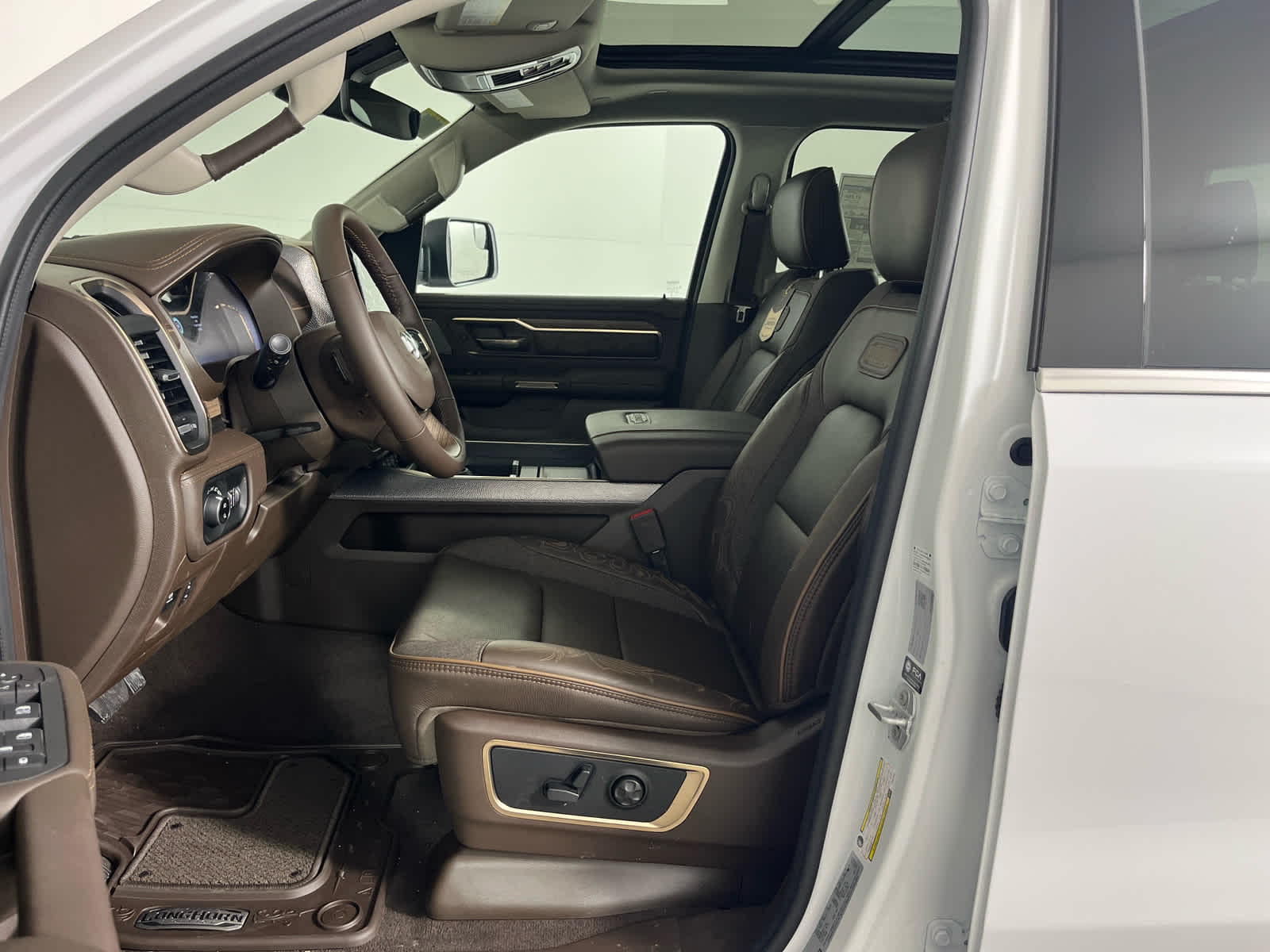 2026 RAM Ram 1500 RAM 1500 LIMITED LONGHORN CREW CAB 4X4 5'7' BOX