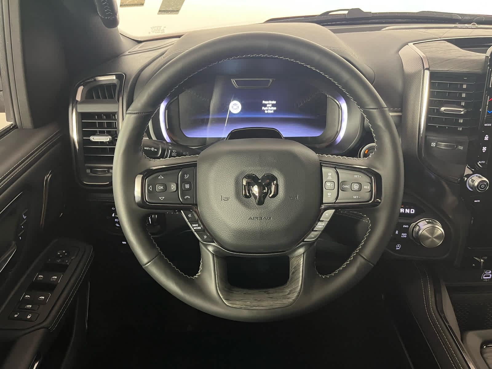 2026 RAM Ram 1500 RAM 1500 LIMITED CREW CAB 4X4 5'7' BOX