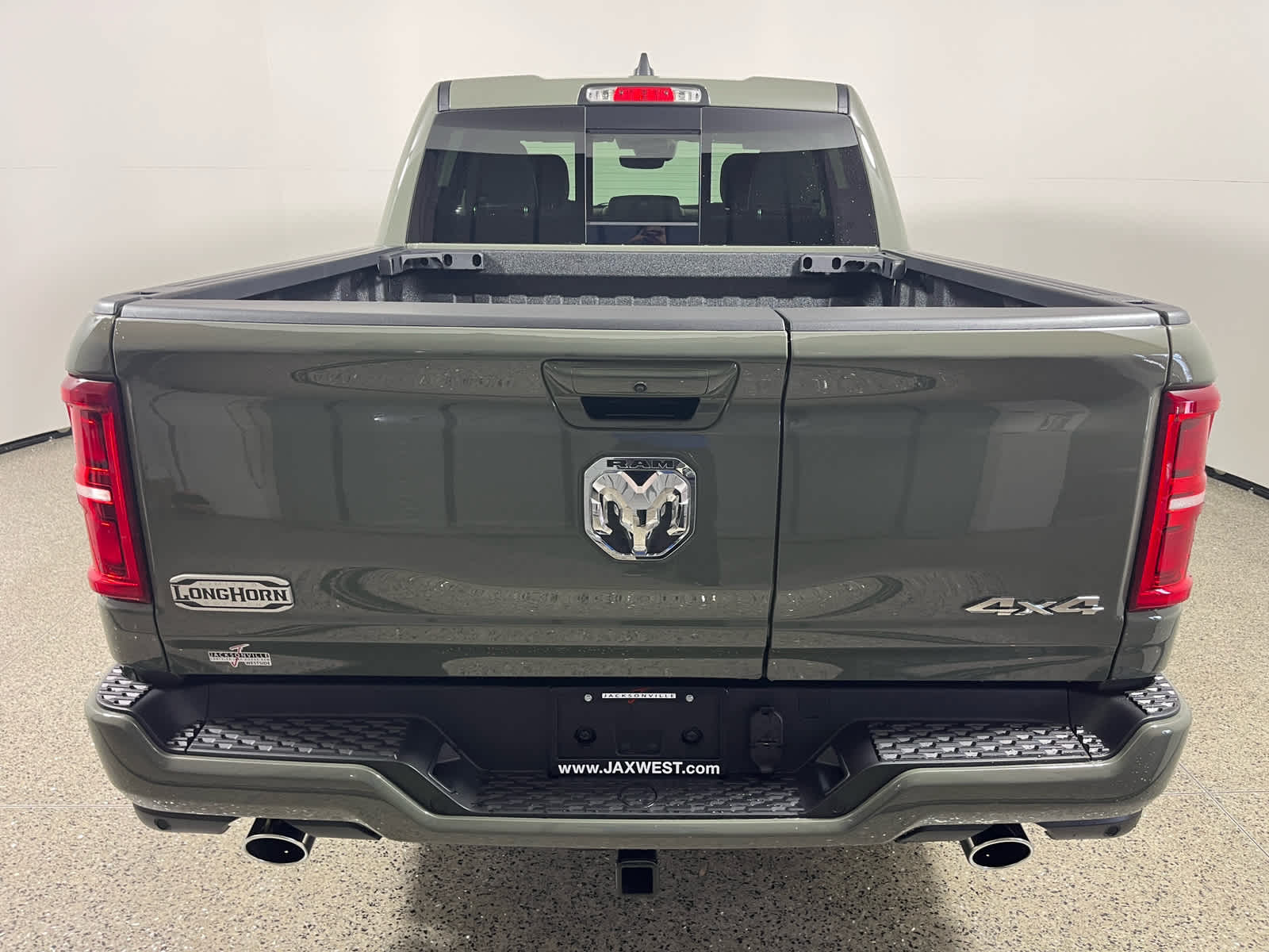 2026 RAM Ram 1500 RAM 1500 LIMITED LONGHORN CREW CAB 4X4 5'7' BOX