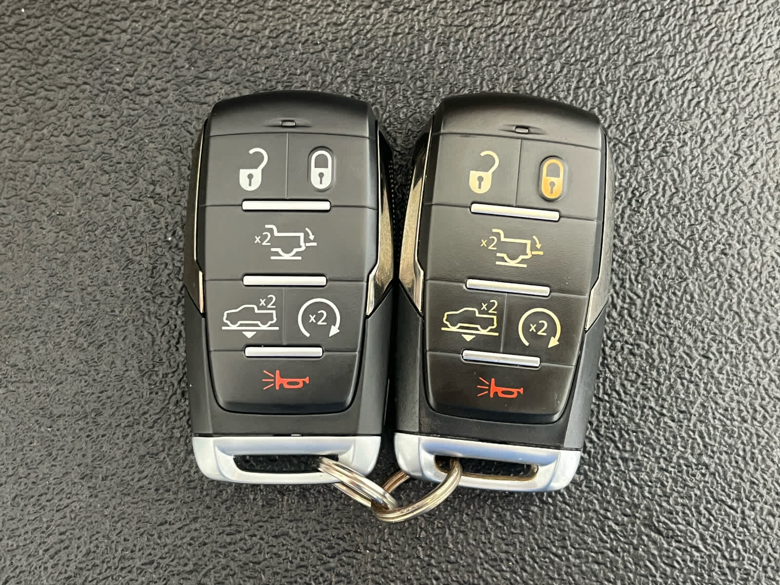 2021 RAM 1500 Limited Crew Cab 4x4 5'7' Box