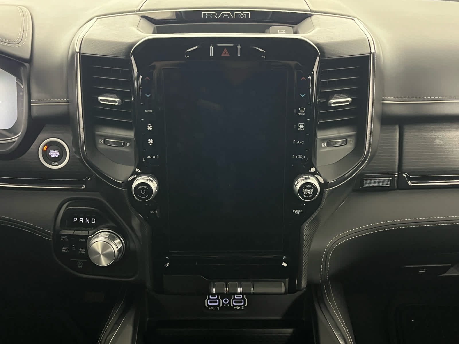 2024 RAM 1500 Limited