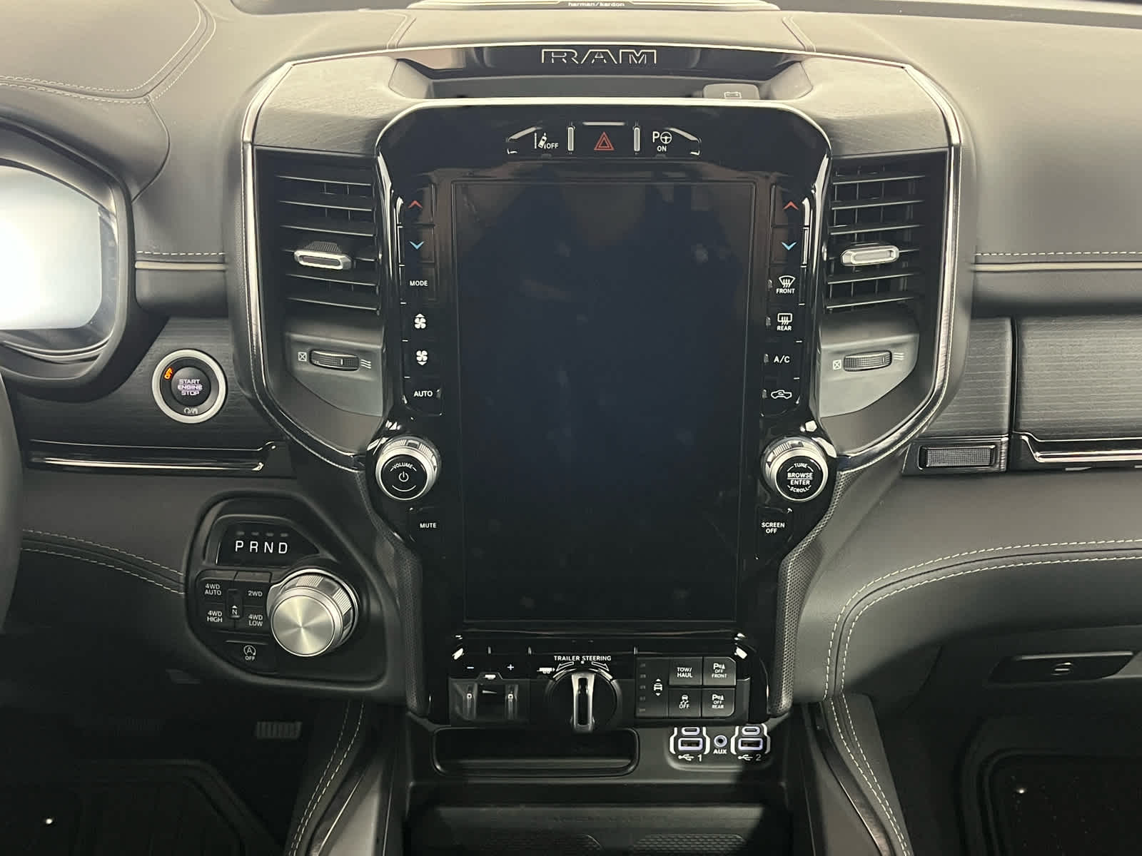 2024 RAM 1500 Limited