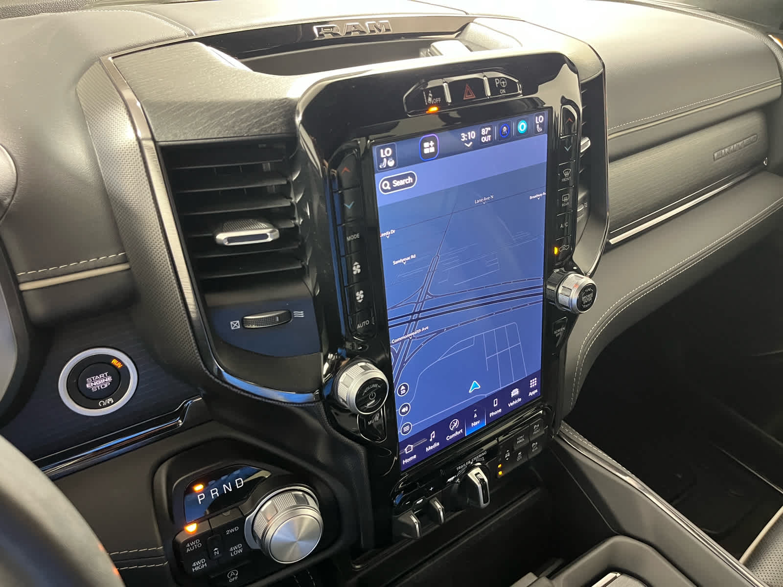 2024 RAM 1500 Limited