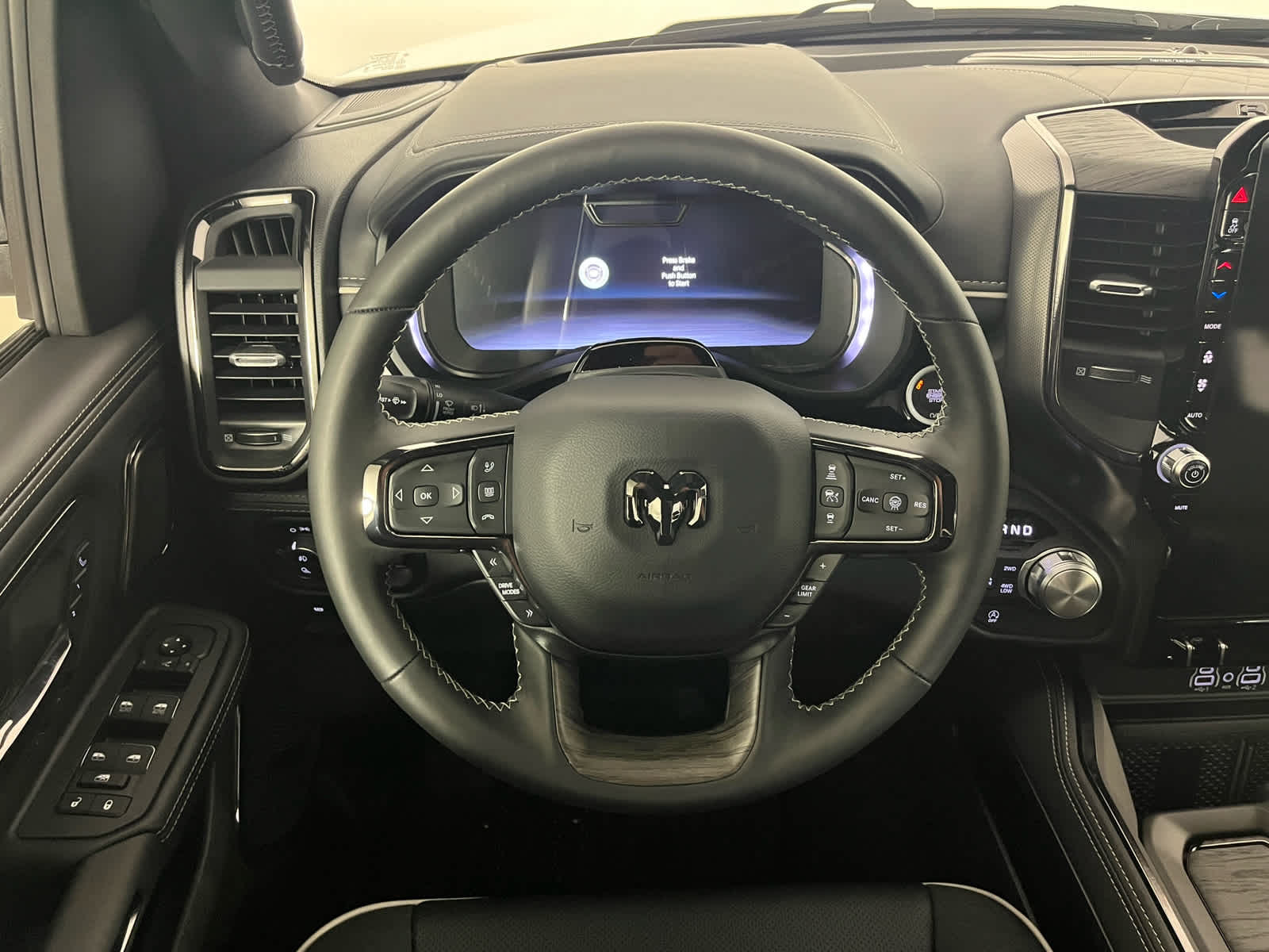 2026 RAM Ram 1500 RAM 1500 LIMITED CREW CAB 4X4 5'7' BOX