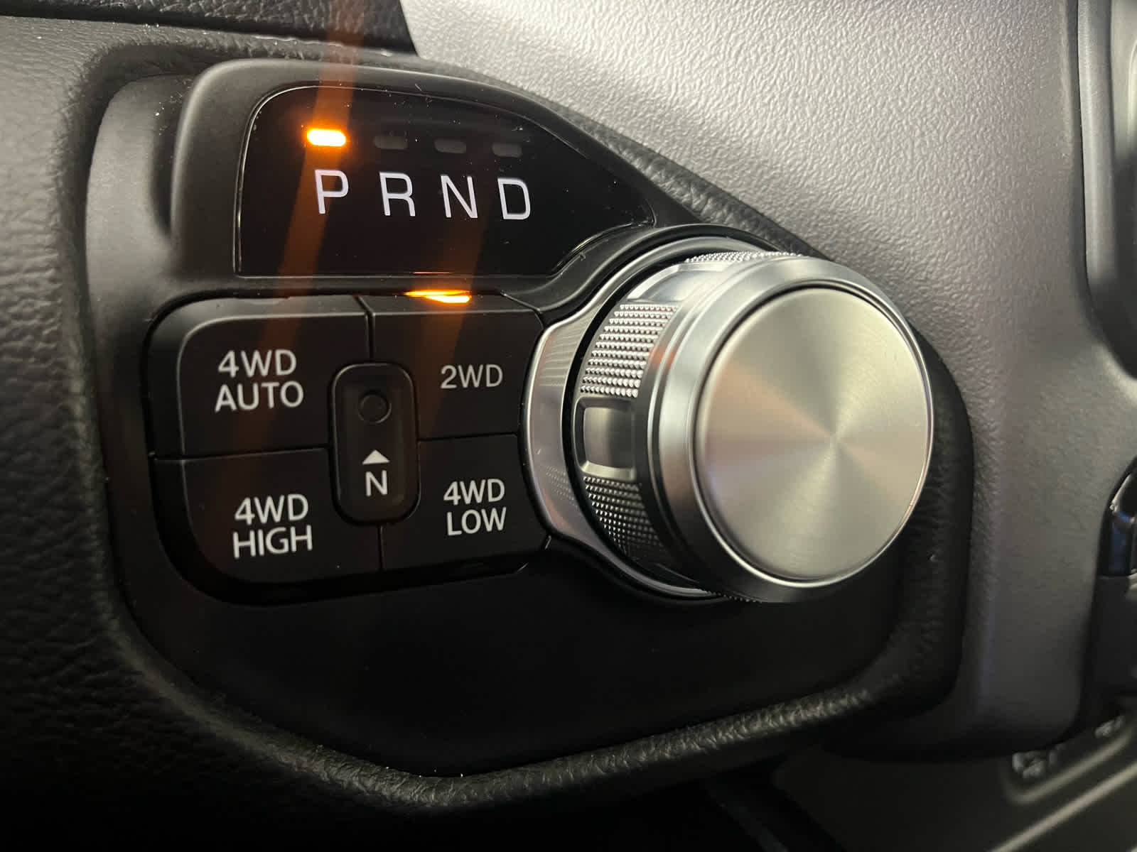 2022 RAM 1500 Laramie Crew Cab 4x4 5'7' Box