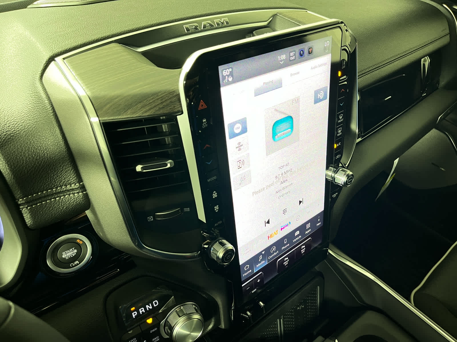 2026 RAM Ram 1500 RAM 1500 LARAMIE CREW CAB 4X4 5'7' BOX