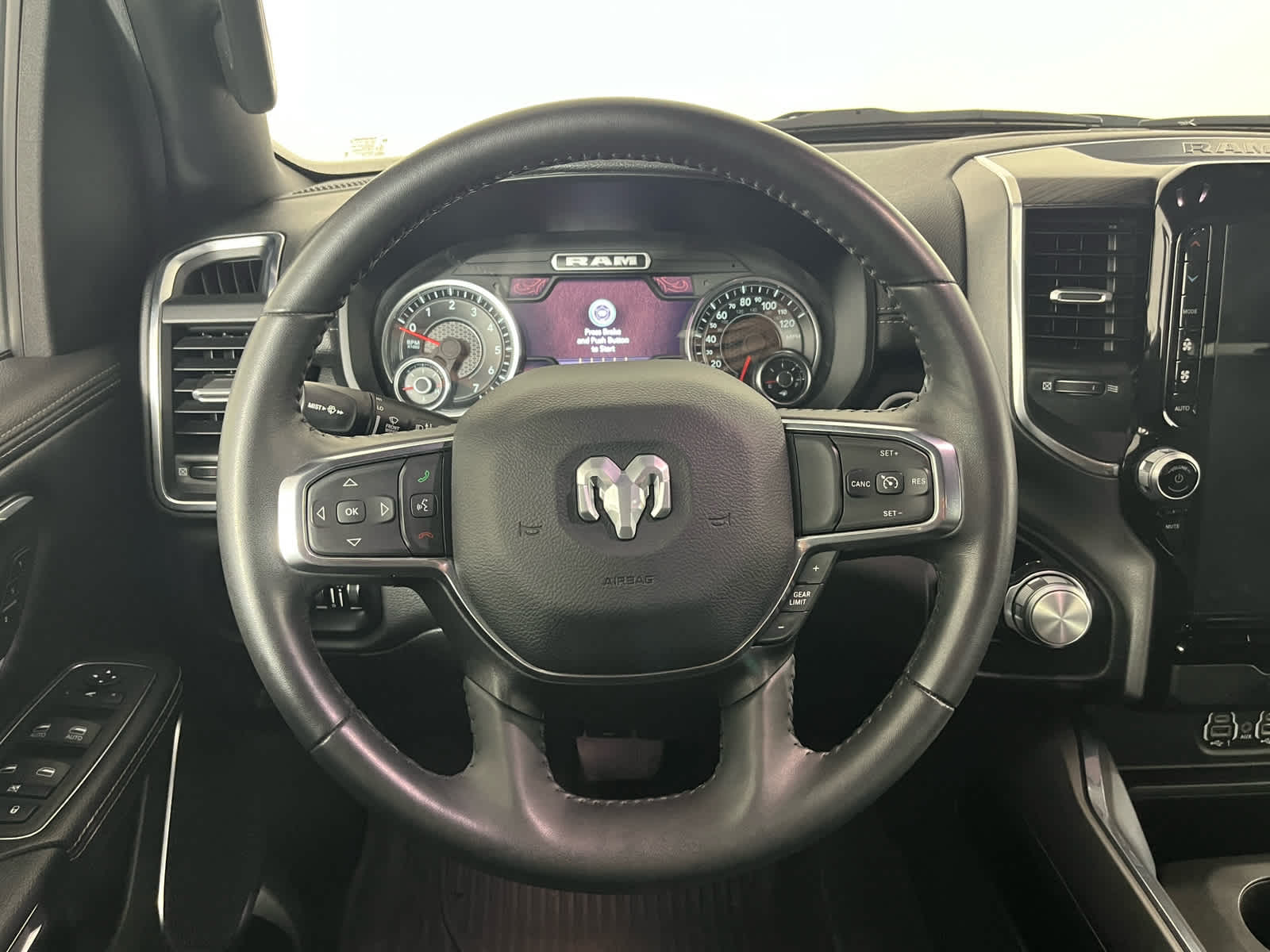 2024 RAM 1500 Laramie