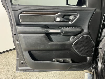 2022 RAM 1500 Laramie Crew Cab 4x4 5'7' Box