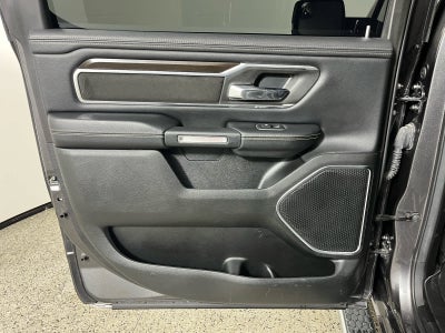 2022 RAM 1500 Laramie Crew Cab 4x4 5'7' Box