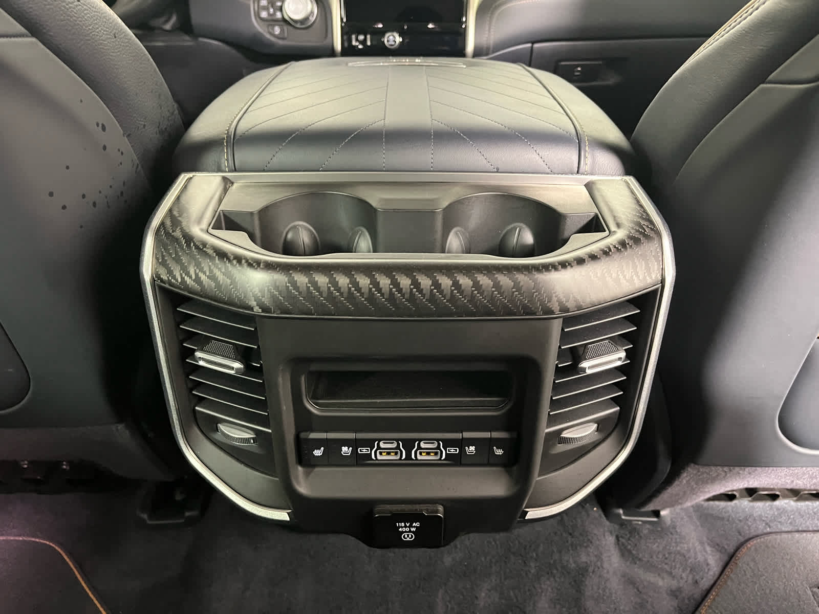 2025 RAM 1500 Tungsten Crew Cab 4x4 5'7' Box