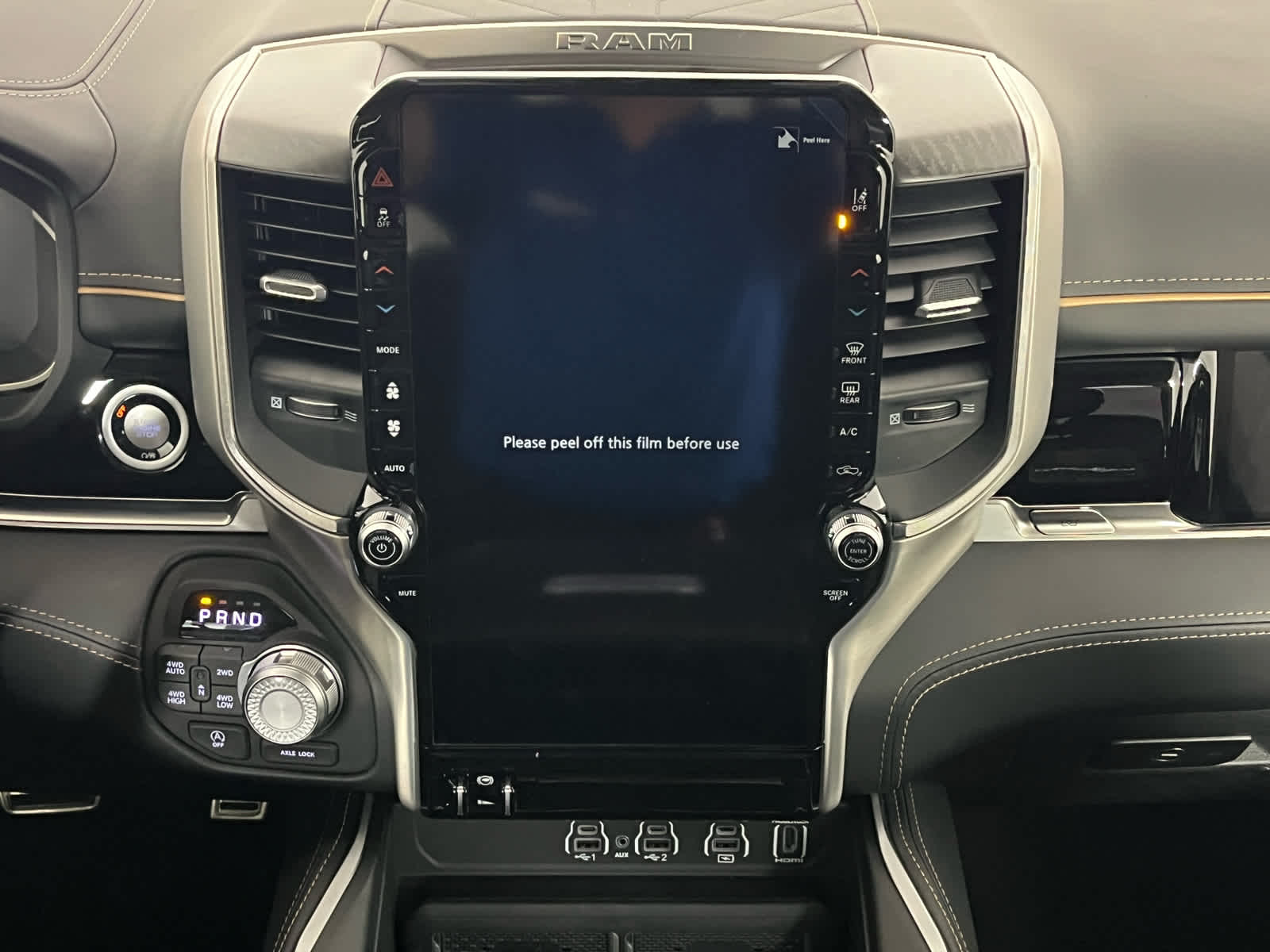 2026 RAM Ram 1500 RAM 1500 TUNGSTEN CREW CAB 4X4