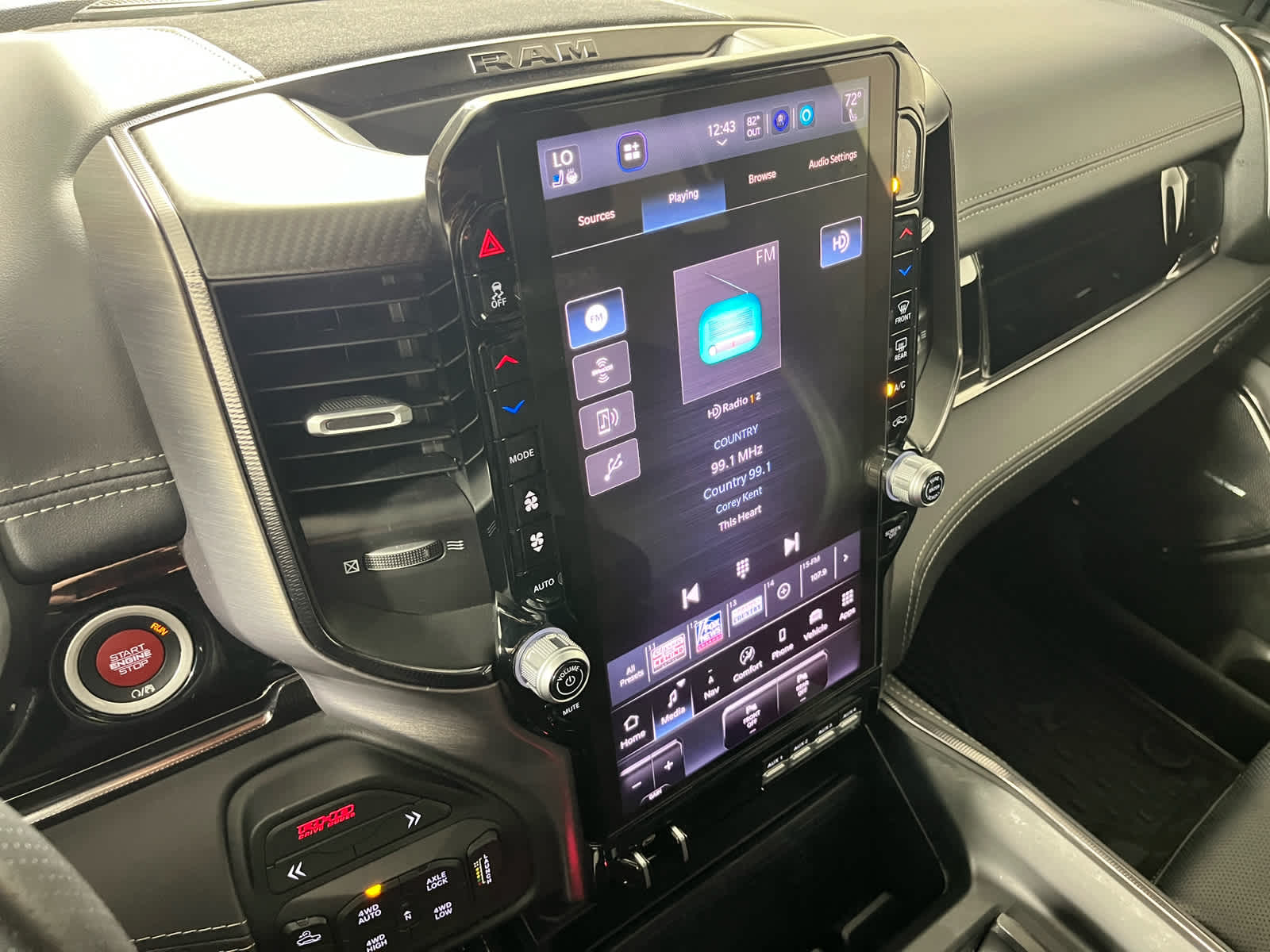 2025 RAM 1500 RHO