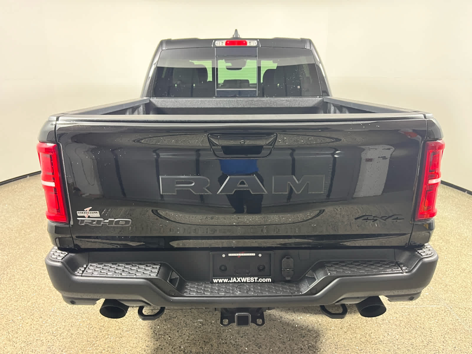 2026 RAM Ram 1500 RAM 1500 RHO CREW CAB 4X4 5'7' BOX