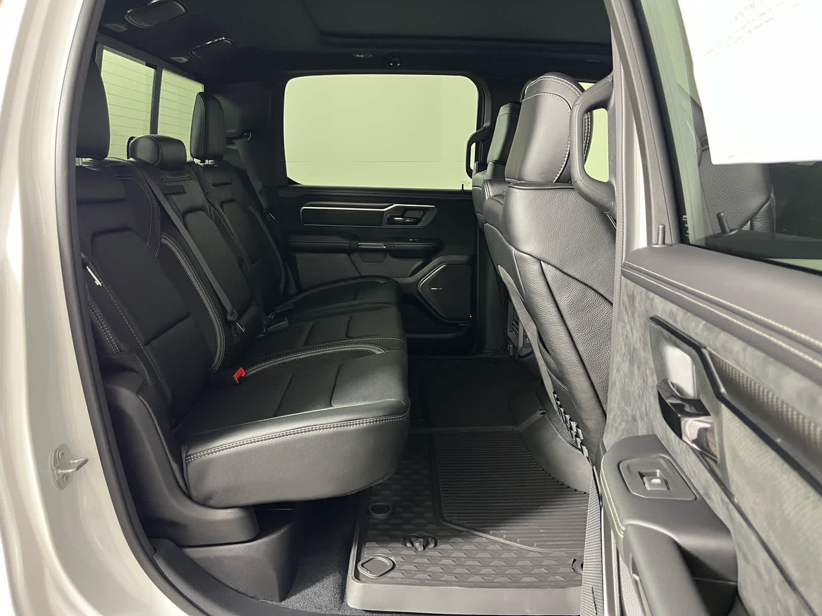 2027 RAM 1500 RHO