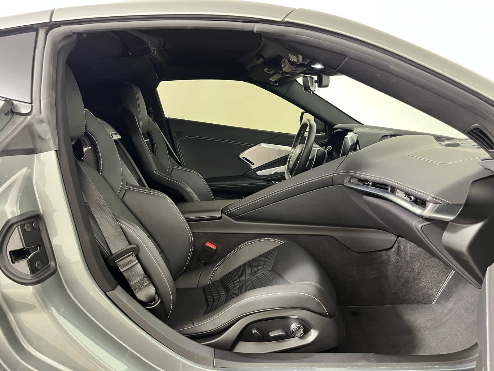 2023 Chevrolet Corvette 2LT