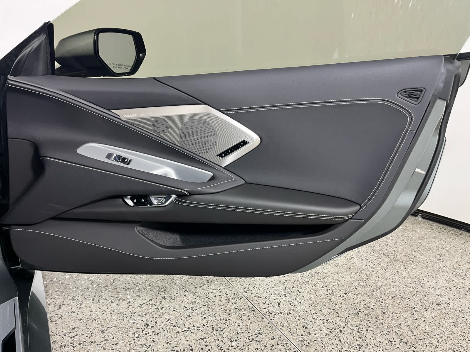 2023 Chevrolet Corvette 2LT