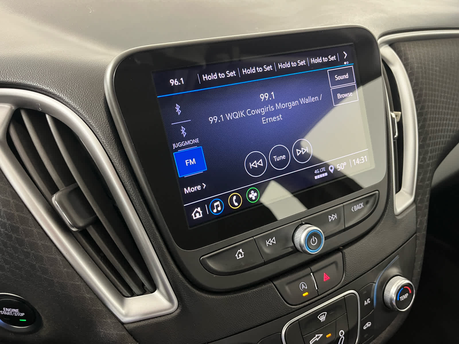 2024 Chevrolet Malibu FWD RS