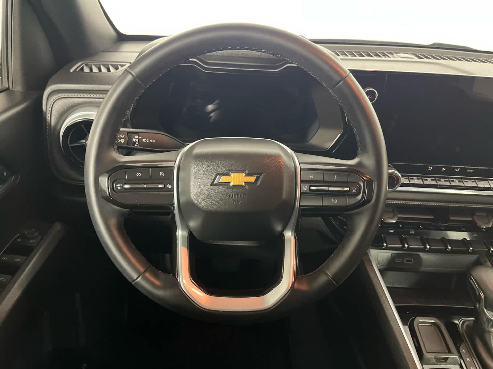 2024 Chevrolet Colorado 2WD LT