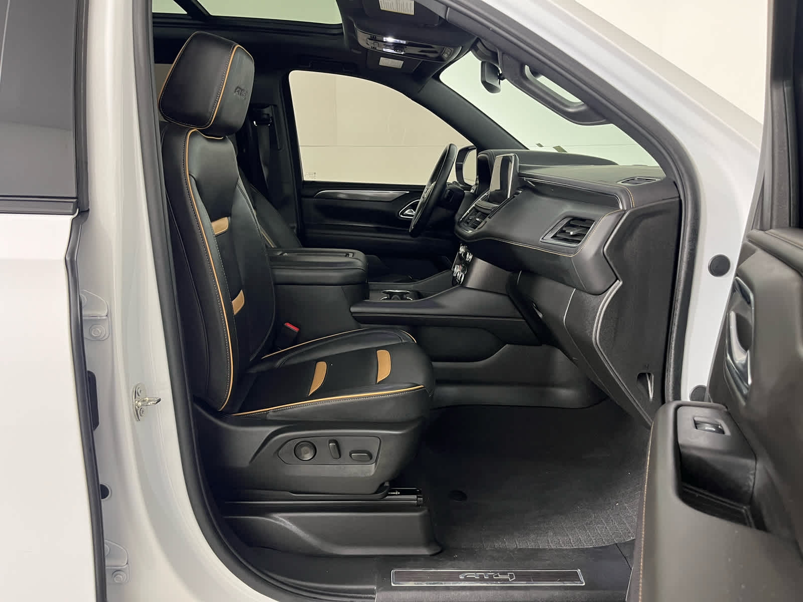 2024 GMC Yukon XL AT4