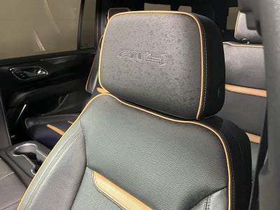 2024 GMC Yukon XL AT4