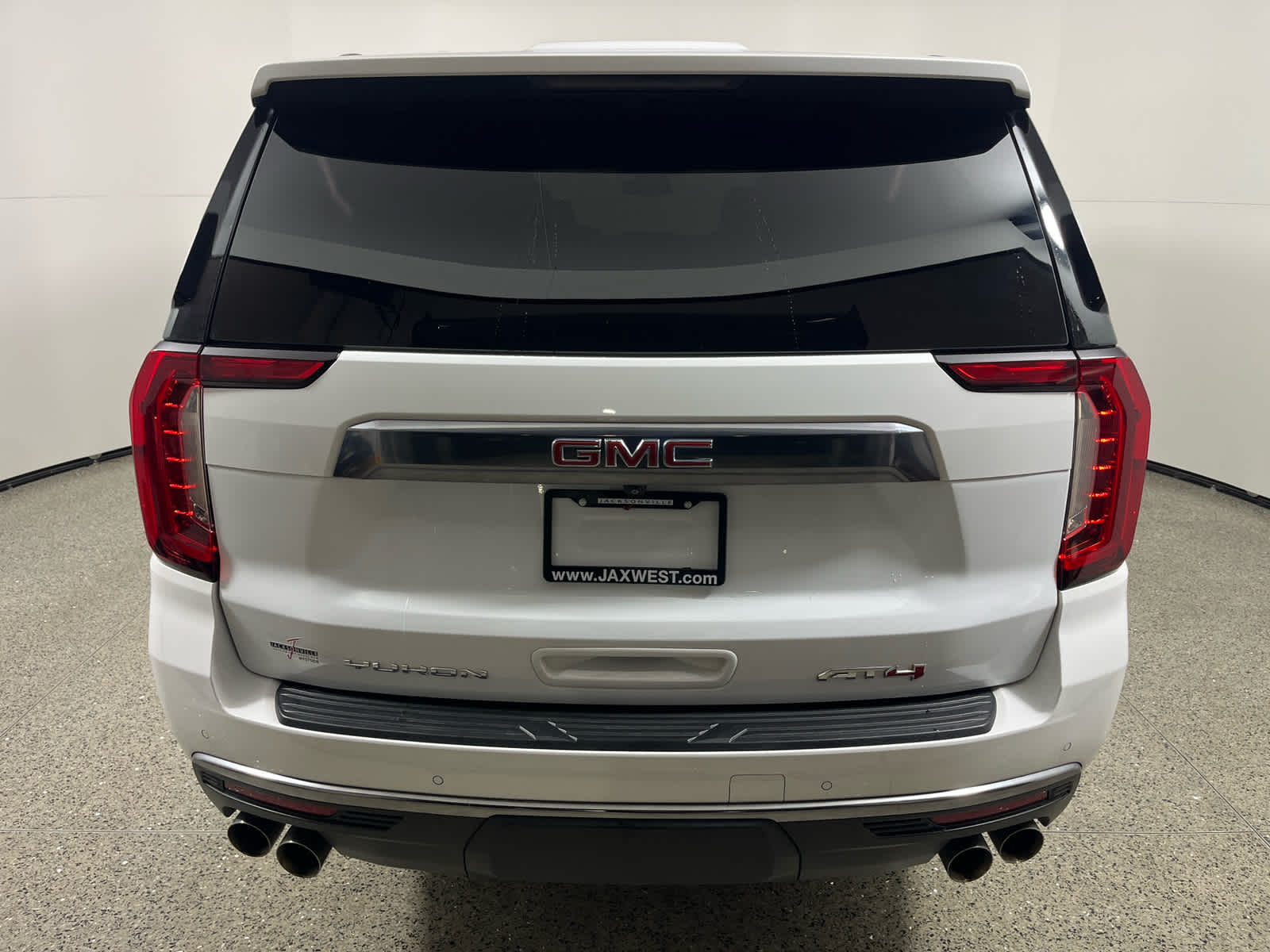 2024 GMC Yukon XL AT4