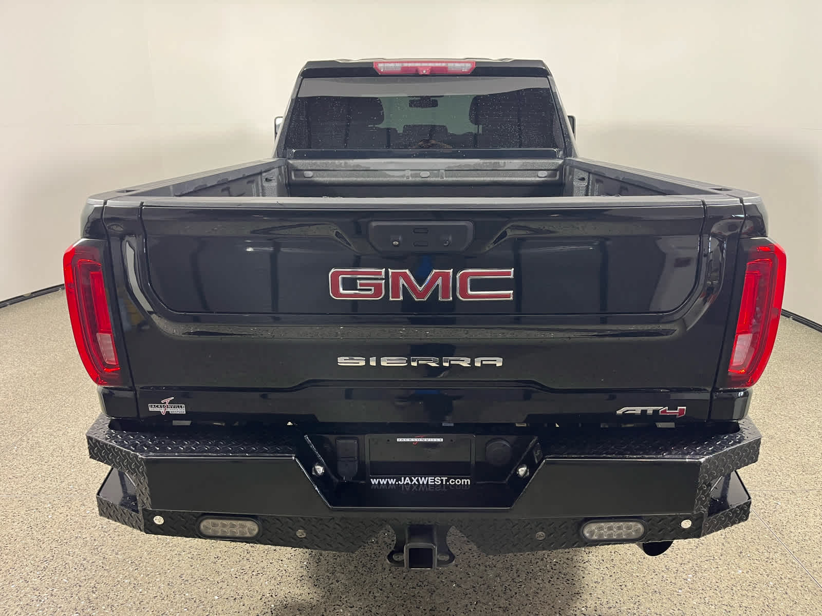 2022 GMC Sierra 2500HD 4WD Crew Cab Standard Bed AT4