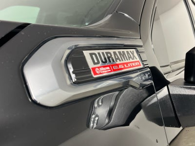 2022 GMC Sierra 2500HD 4WD Crew Cab Standard Bed AT4