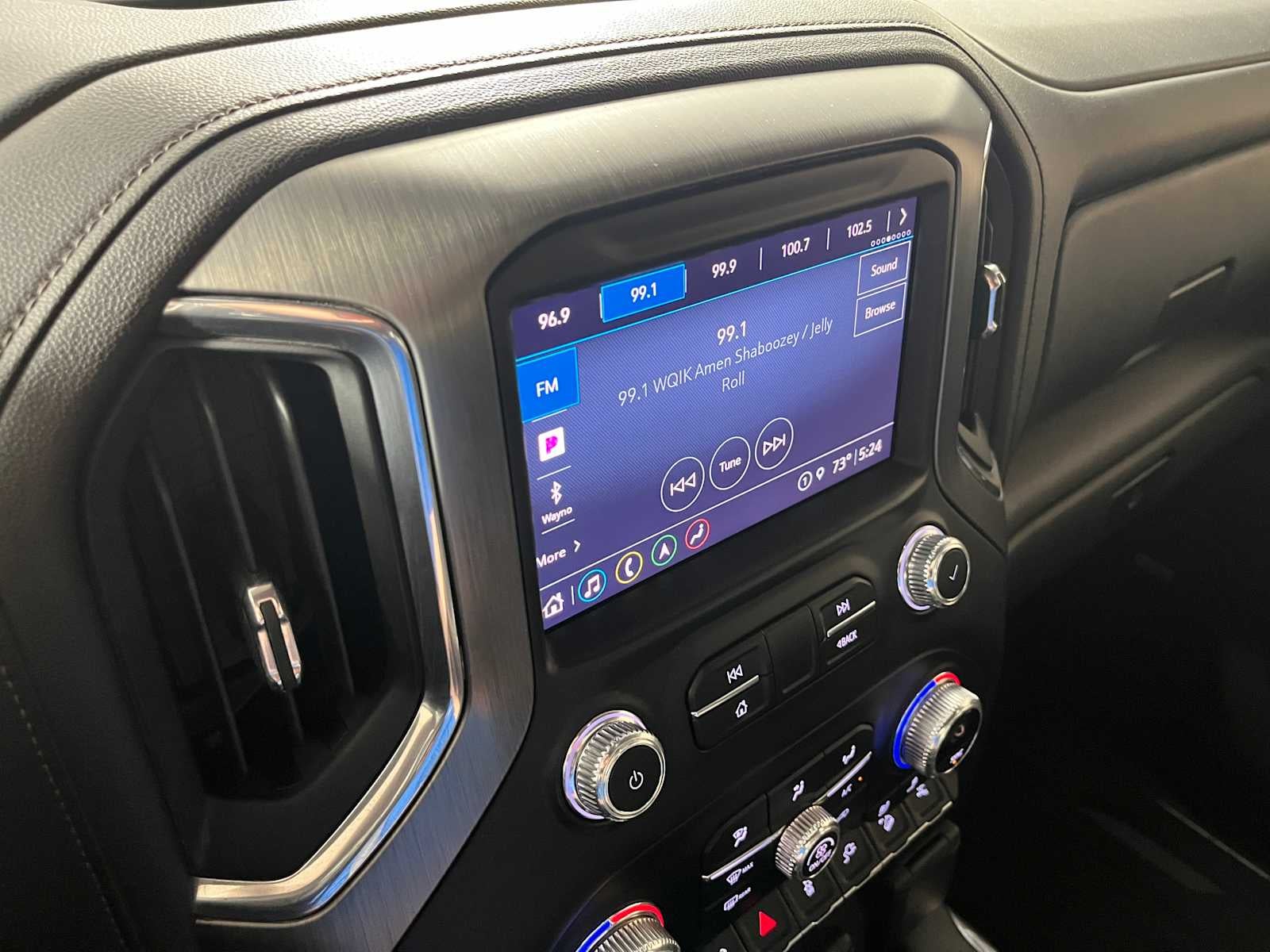 2023 GMC Sierra 3500HD Denali