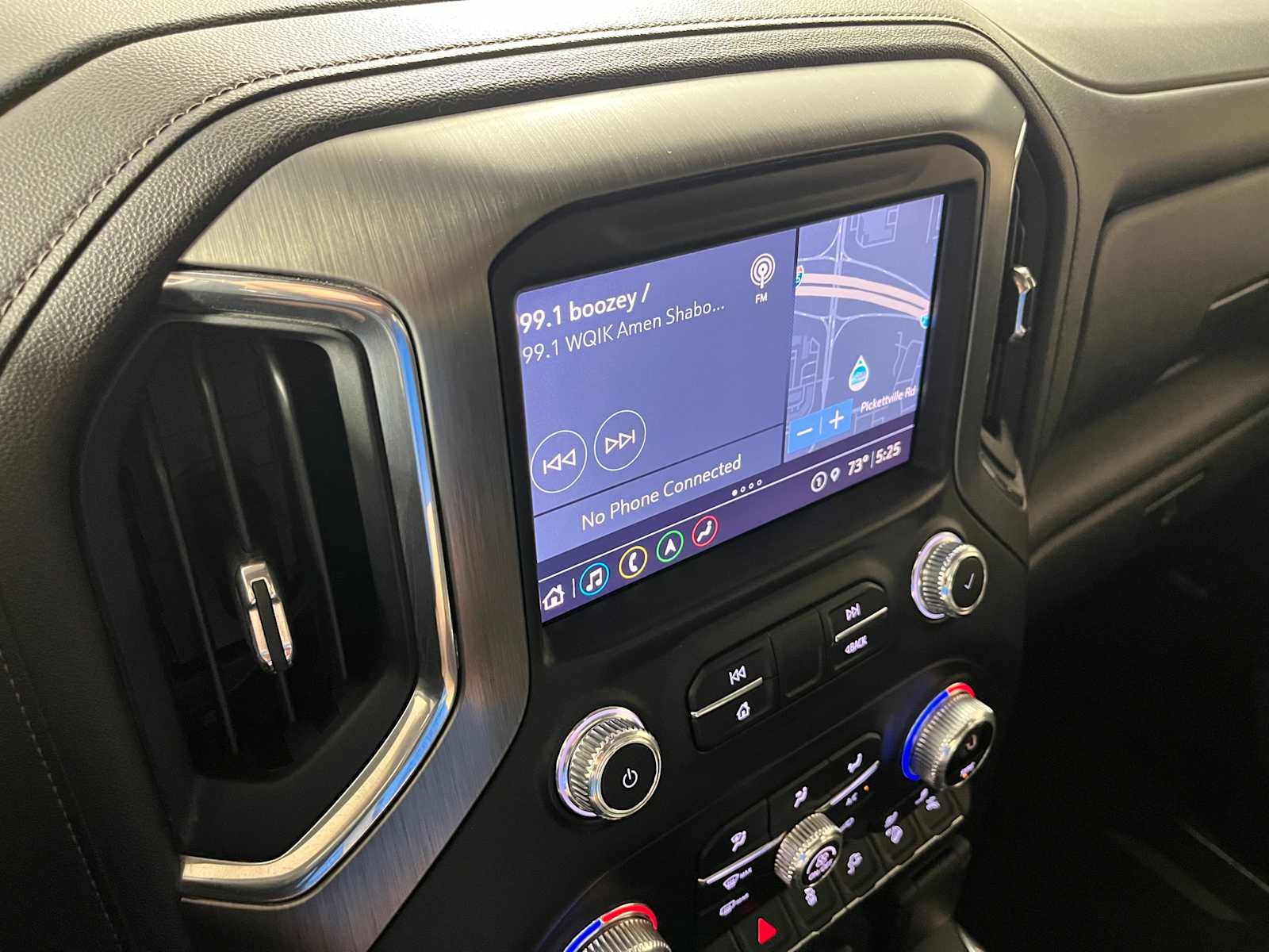 2023 GMC Sierra 3500HD Denali