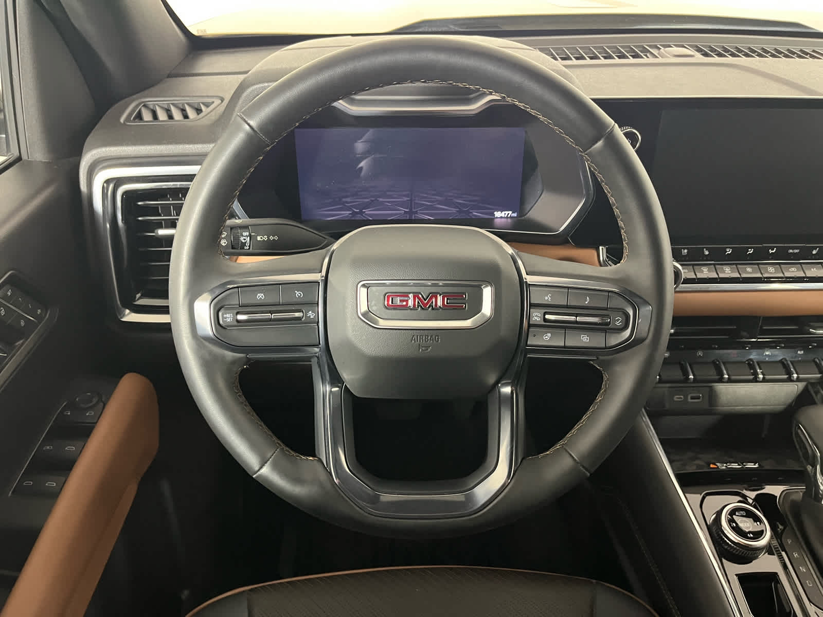 2024 GMC Canyon 4WD AT4