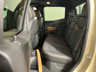2024 GMC Canyon 4WD AT4