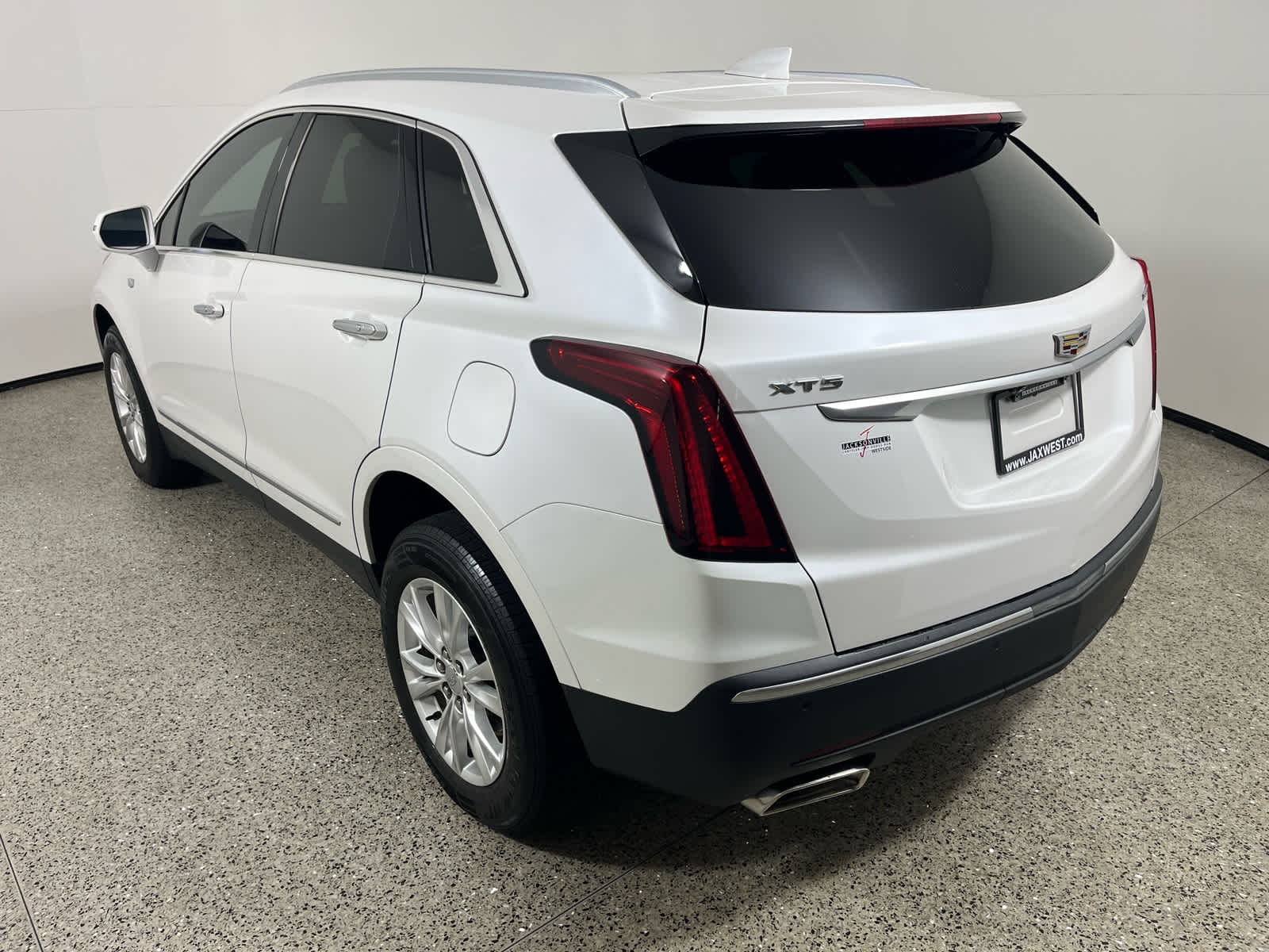 2020 Cadillac XT5 Luxury FWD