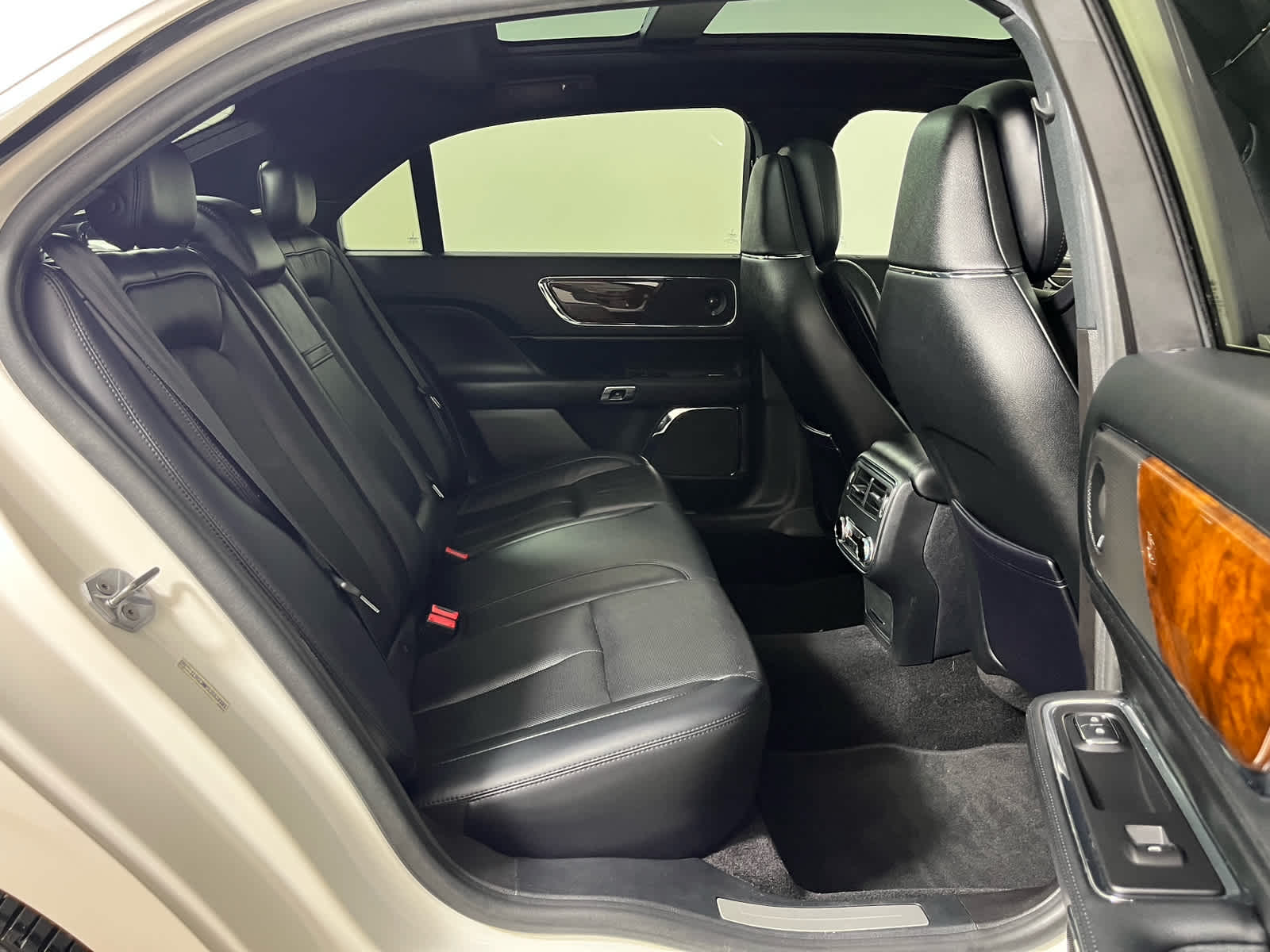 2018 Lincoln Continental Reserve