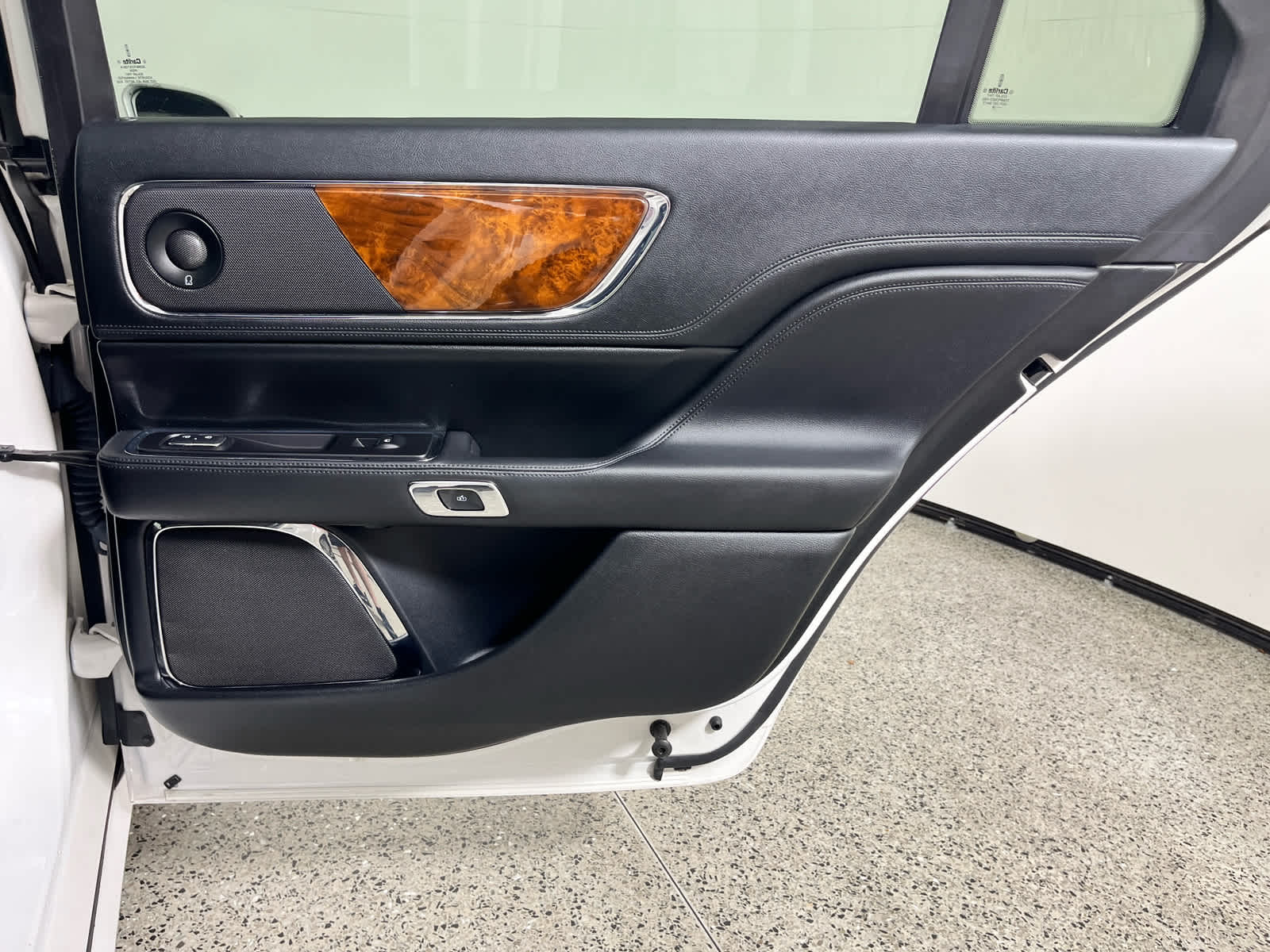 2018 Lincoln Continental Reserve
