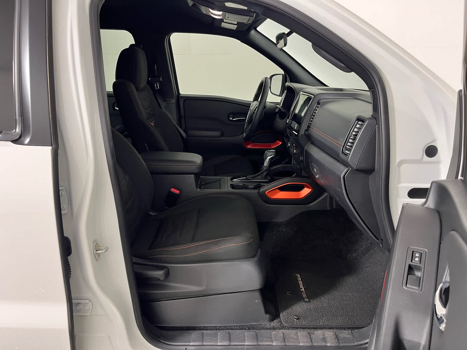 2024 Nissan Frontier PRO-X