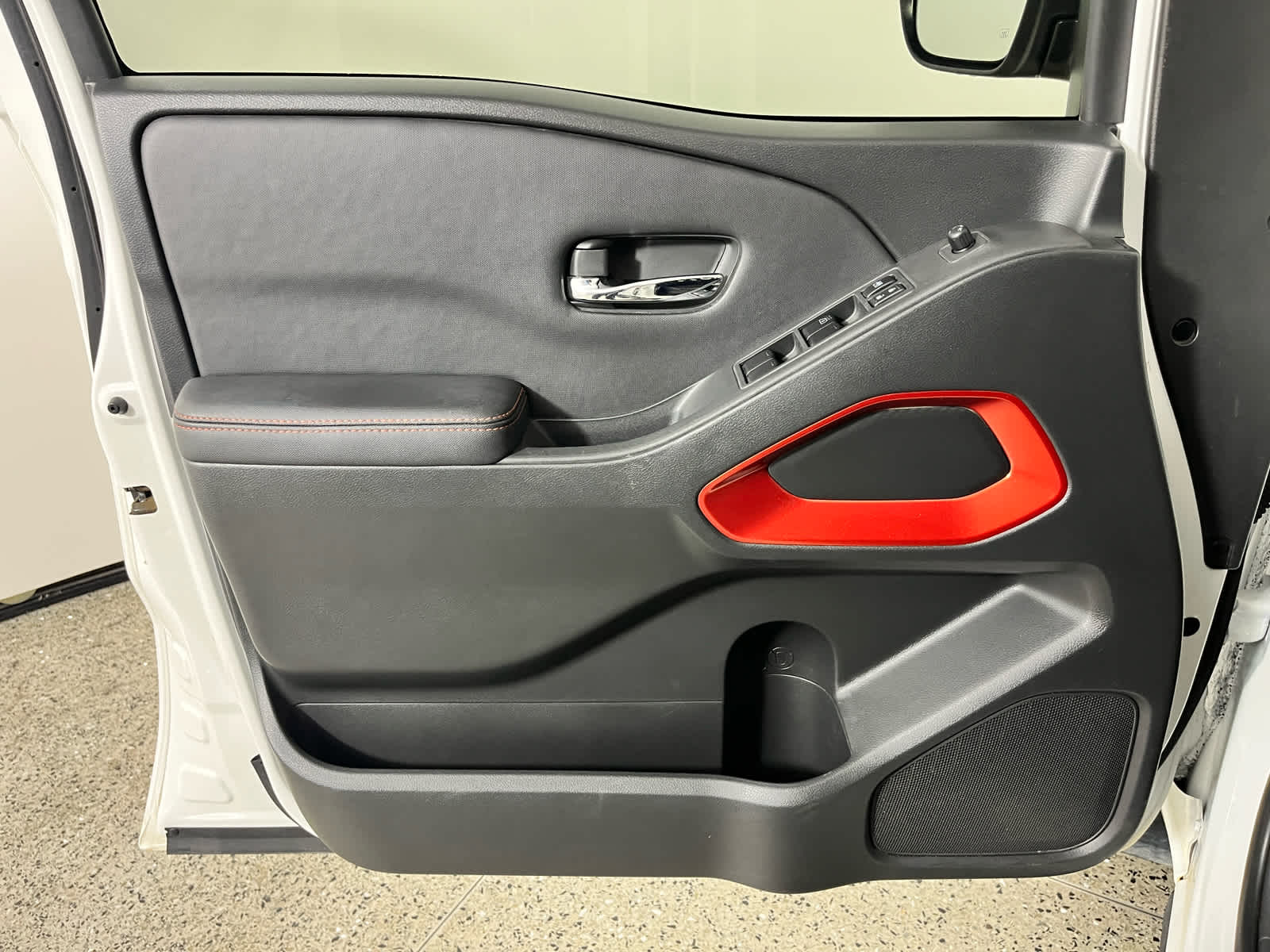 2024 Nissan Frontier PRO-X