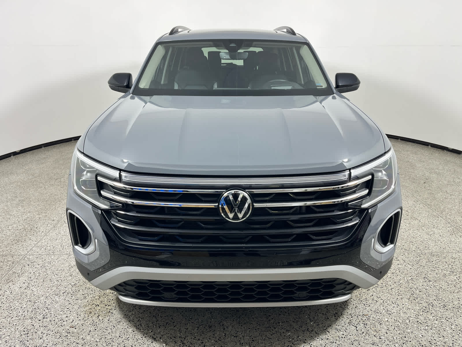 2024 Volkswagen Atlas 2.0T Peak Edition SEL
