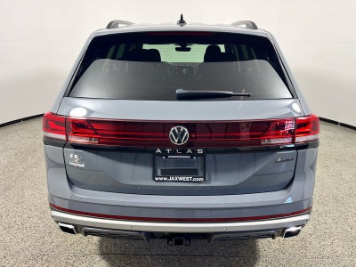 2024 Volkswagen Atlas 2.0T Peak Edition SEL