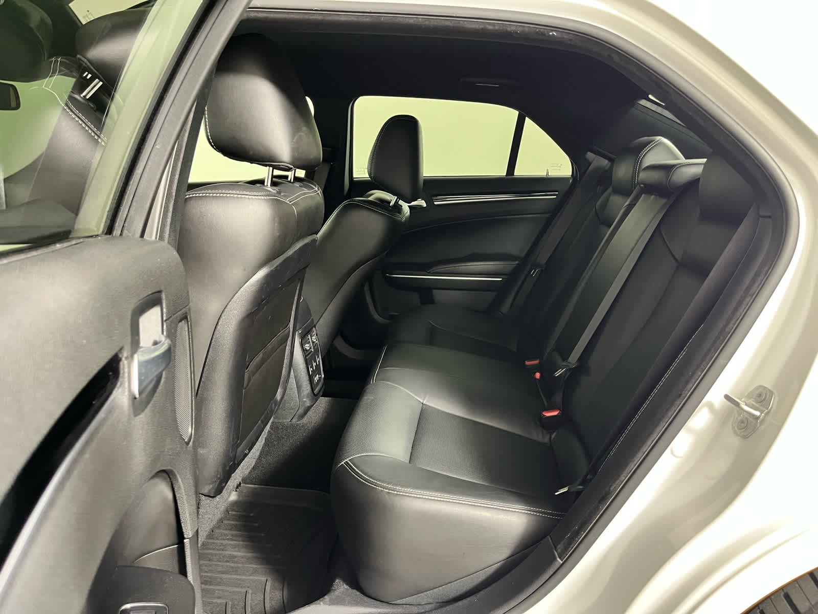 2021 Chrysler 300 300S