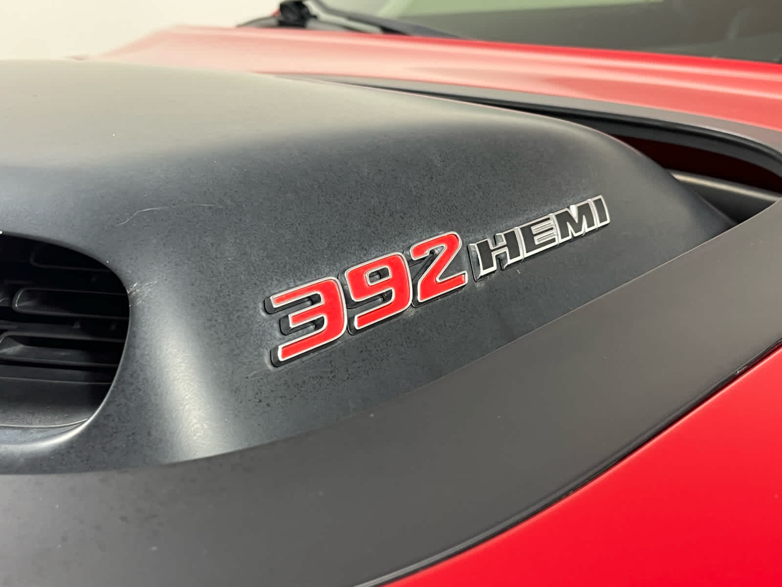 2016 Dodge Challenger 392 Hemi Scat Pack Shaker