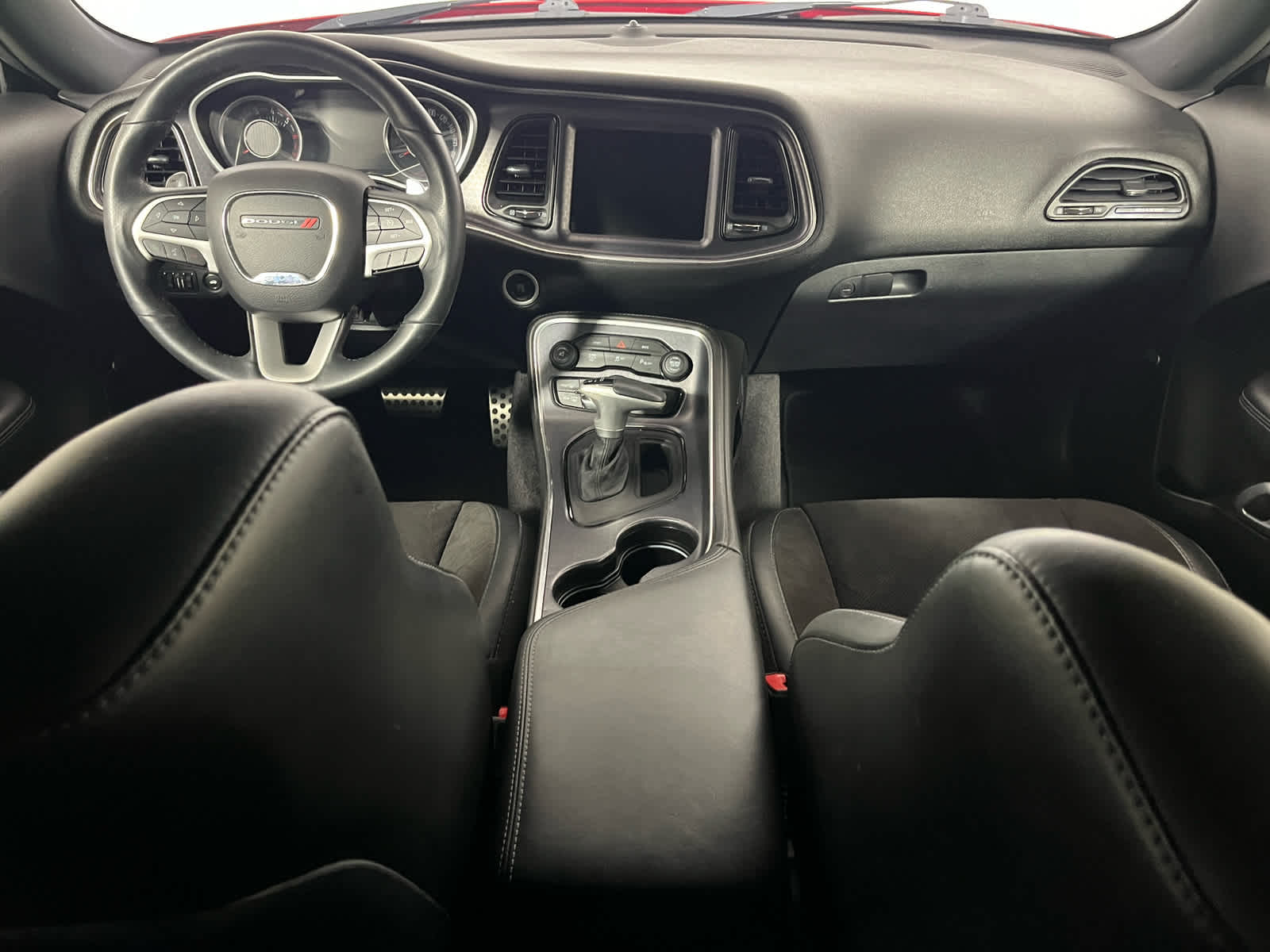 2016 Dodge Challenger 392 Hemi Scat Pack Shaker