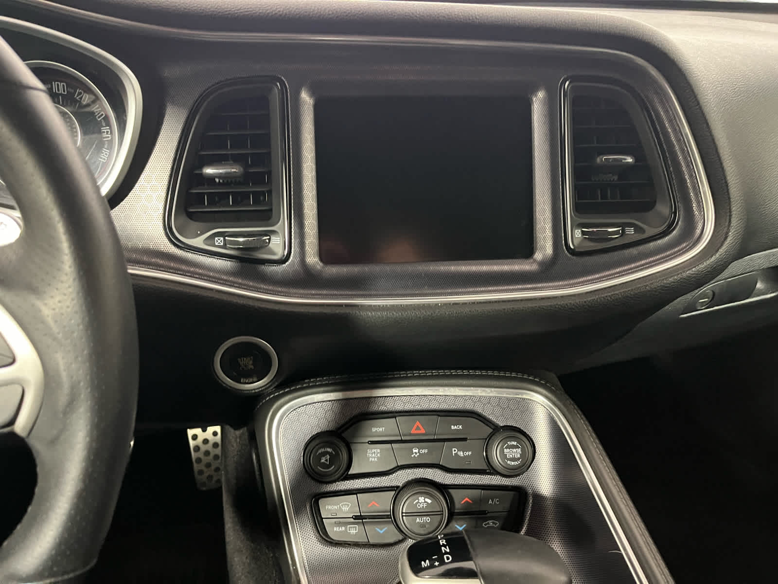 2016 Dodge Challenger 392 Hemi Scat Pack Shaker