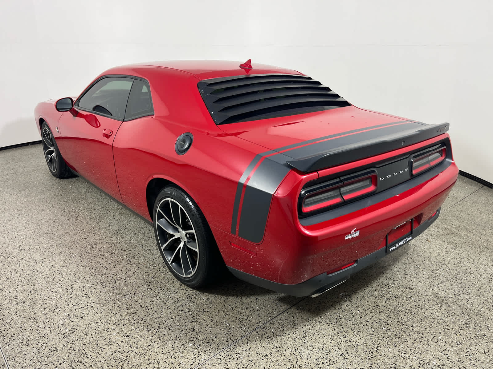 2016 Dodge Challenger 392 Hemi Scat Pack Shaker