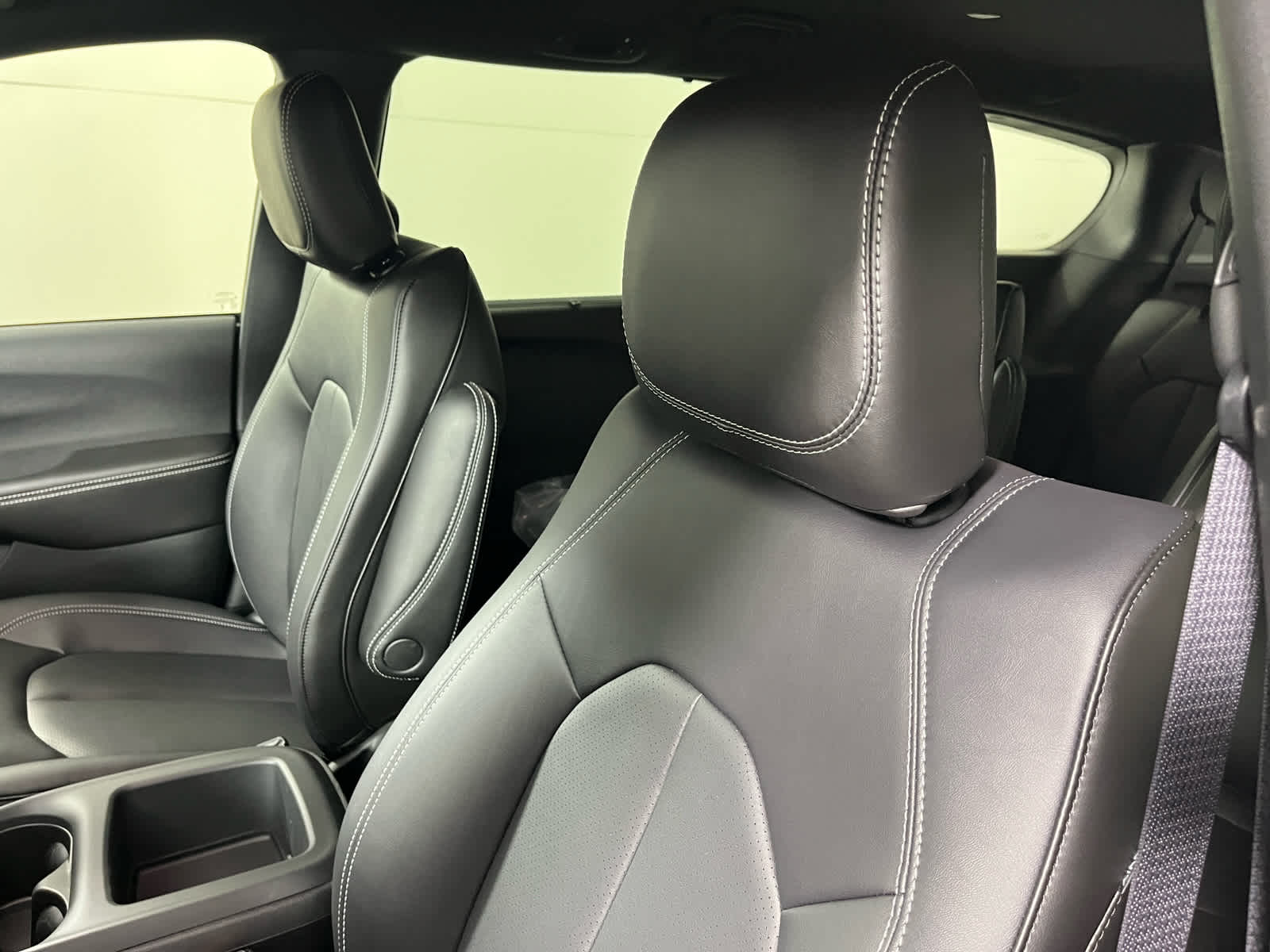 2026 Chrysler Voyager VOYAGER LX