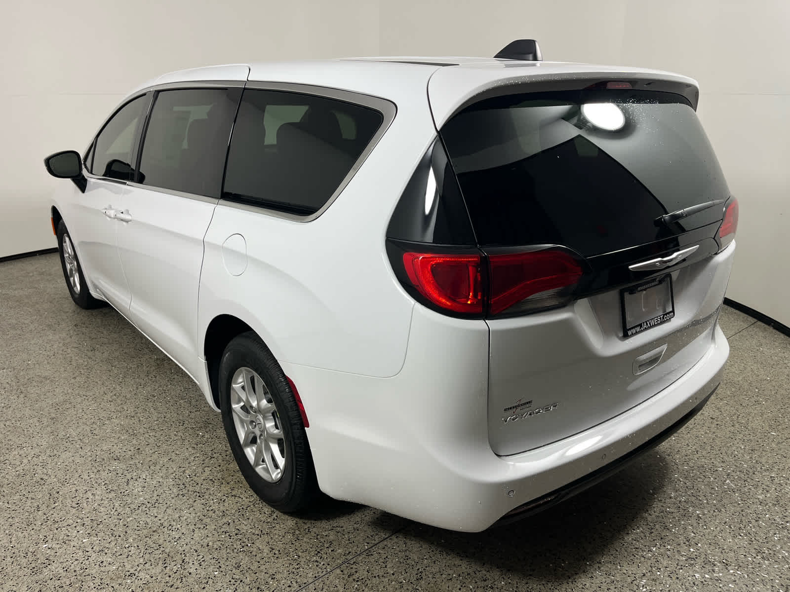 2026 Chrysler Voyager VOYAGER LX