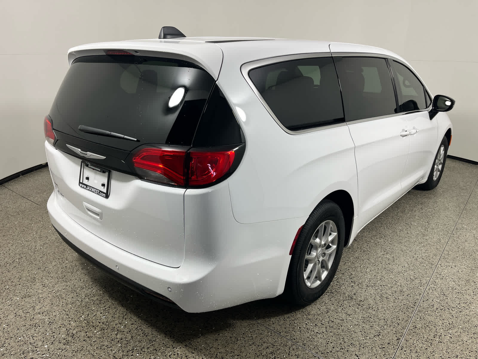 2026 Chrysler Voyager VOYAGER LX