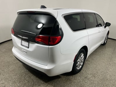 2026 Chrysler Voyager VOYAGER LX