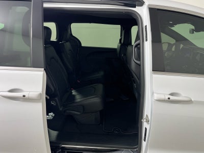 2026 Chrysler Voyager VOYAGER LX